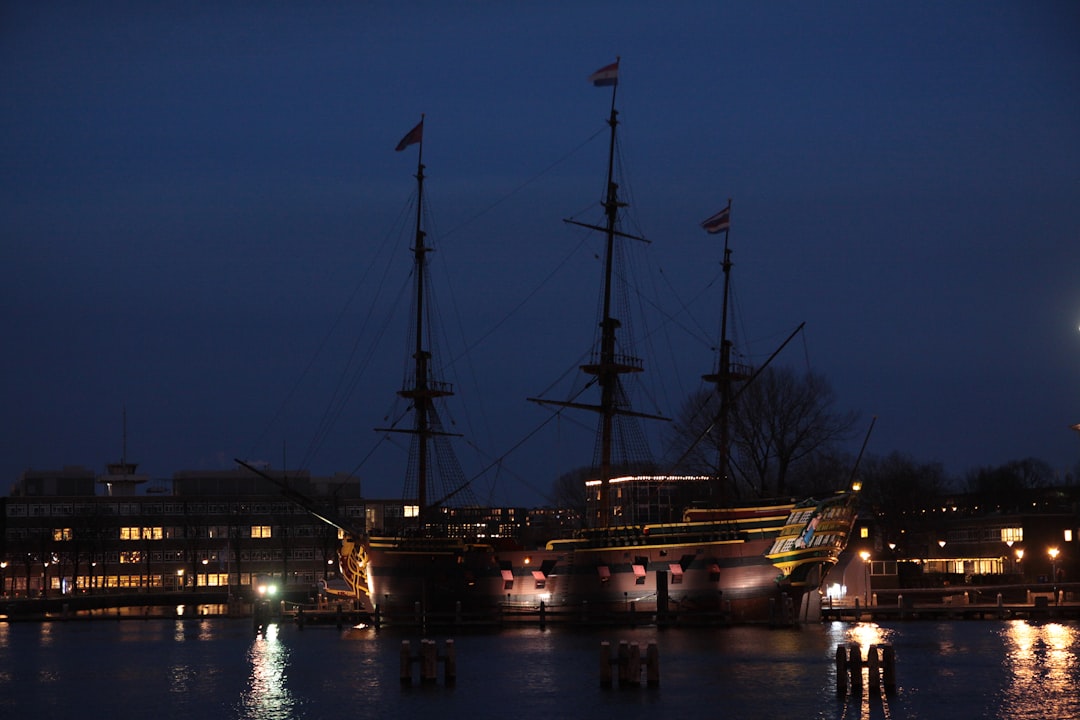 Discover the Hidden Gems of Amsterdam: A Comprehensive Travel Guide