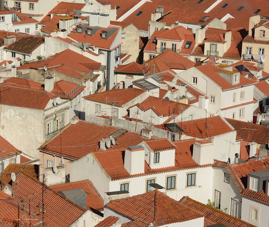Discover the Timeless Charm of Lisbon: A Comprehensive Guide to Portugal’s Capital City